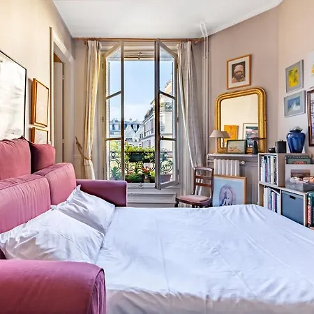 Veeve - Vintage And Vibrant * Parigi